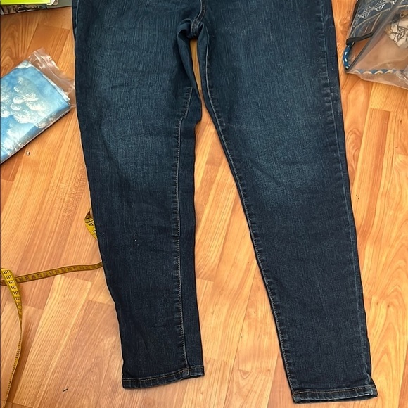 Nine West Super Skinny Dark Blue Women's Jeans Size 16 - Picture 2 of 4